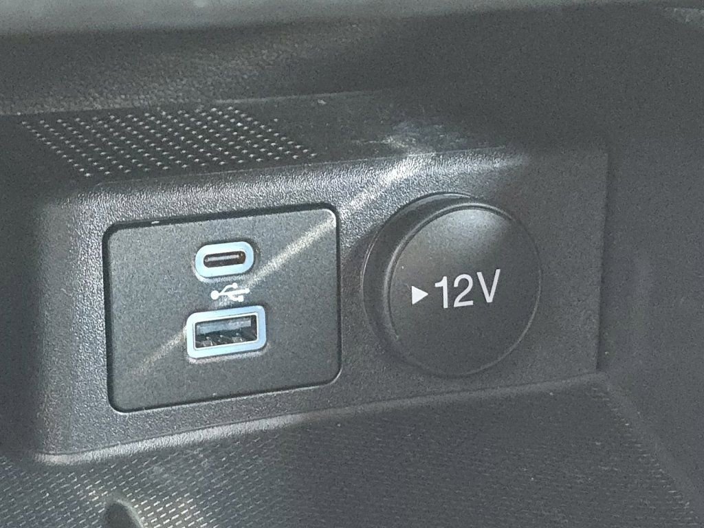 Used 2023 Ford Escape Active w/ Cold Weather Package FWD image 6