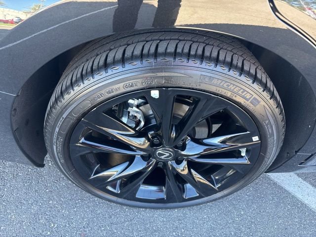 Used 2025 Lexus ES 300h F Sport FWD image 34