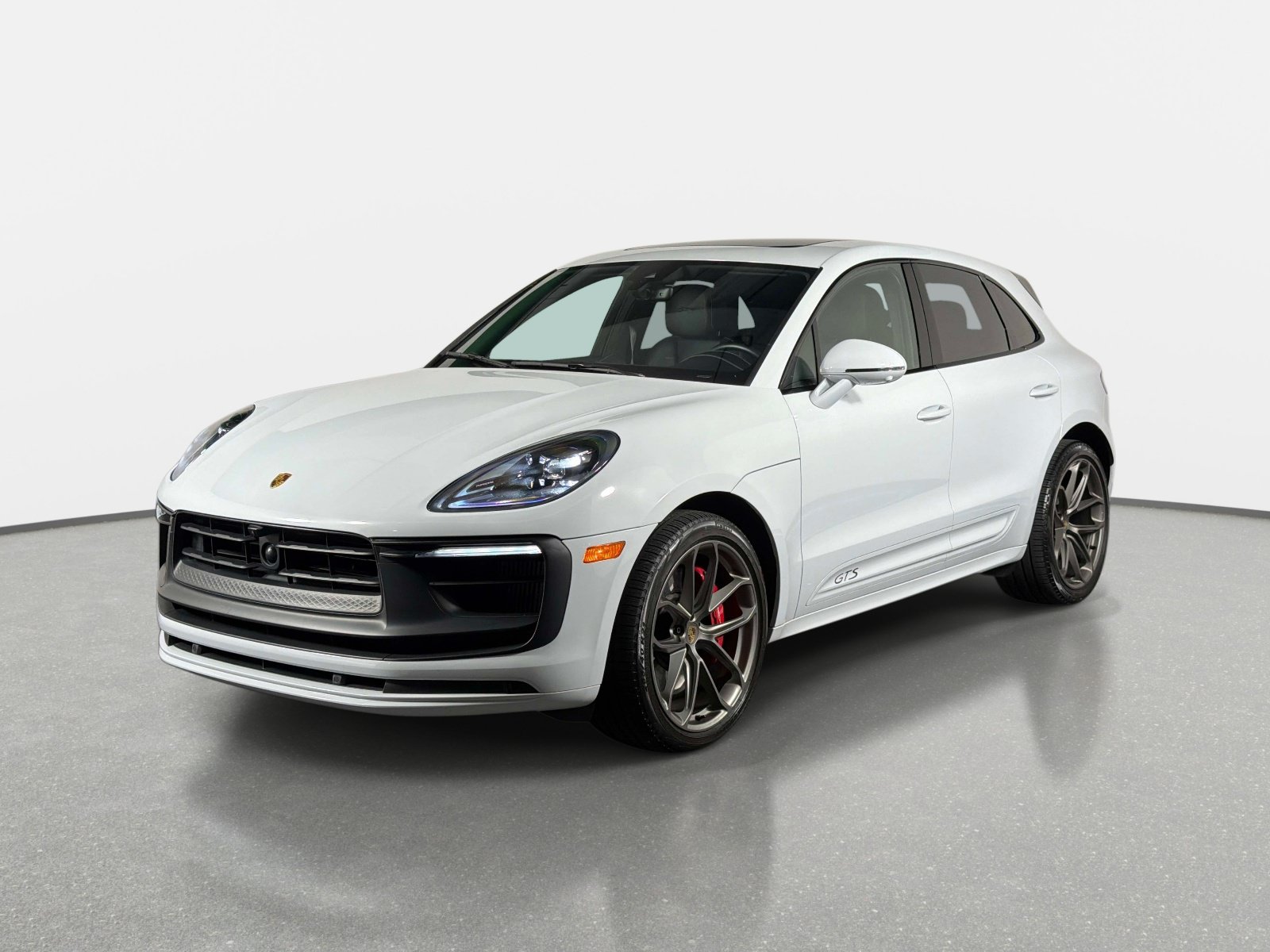 Used 2024 Porsche Macan GTS AWD/4WD image 7