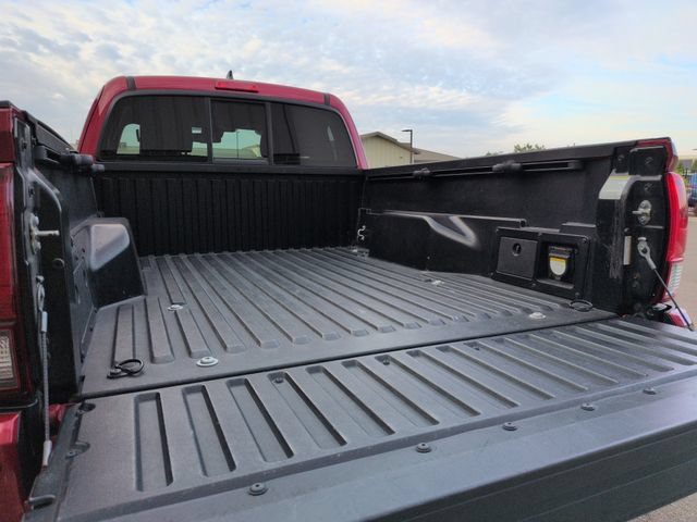 Used 2018 Toyota Tacoma TRD Sport w/ Technology Package AWD/4WD image 28