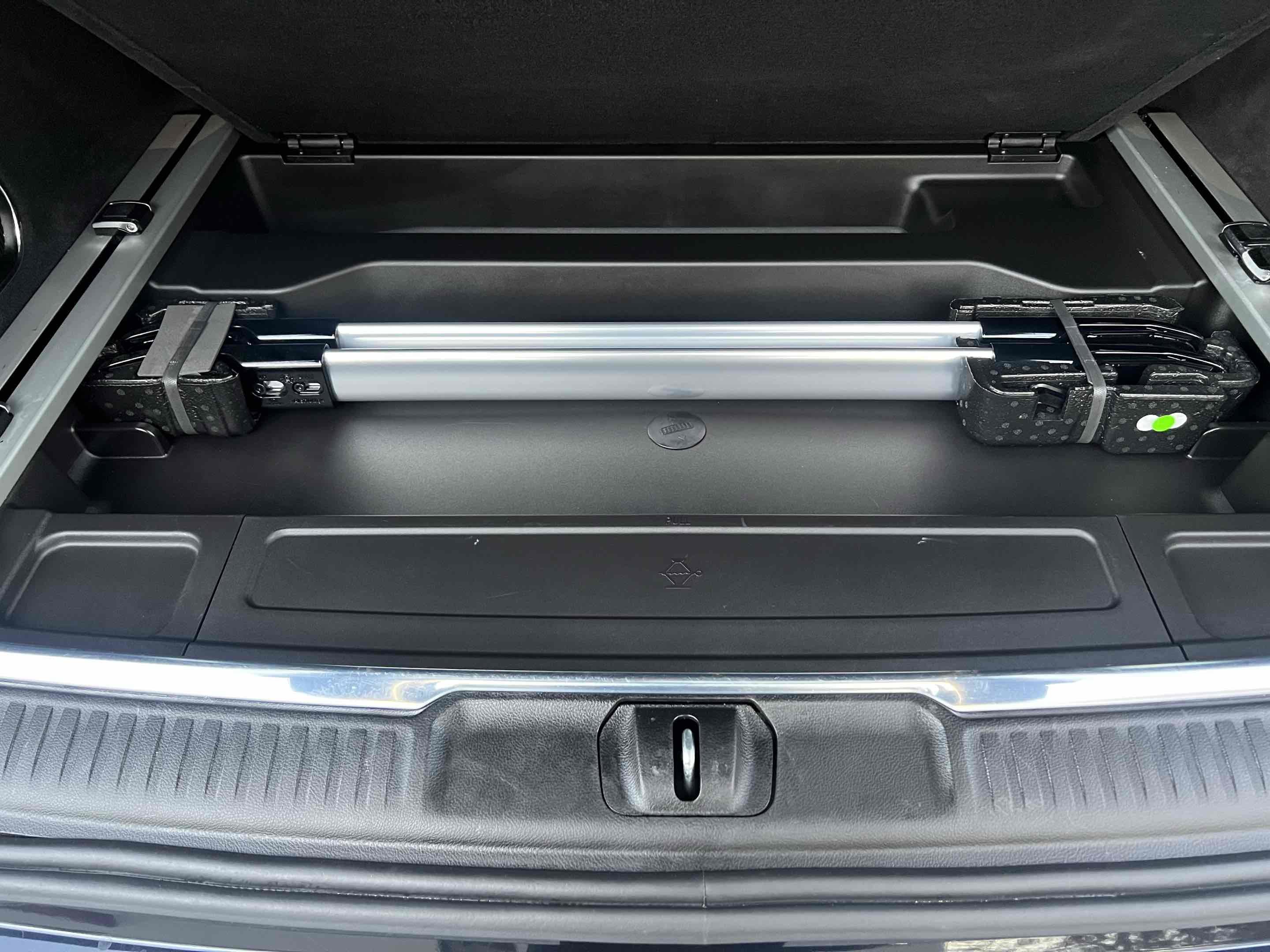 Used 2023 Jeep Grand Wagoneer L Series III image 94