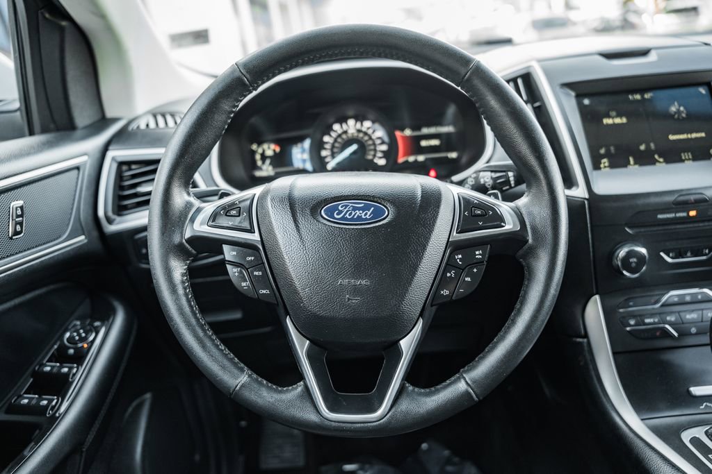 Used 2017 Ford Edge SEL w/ Equipment Group 201A image 28