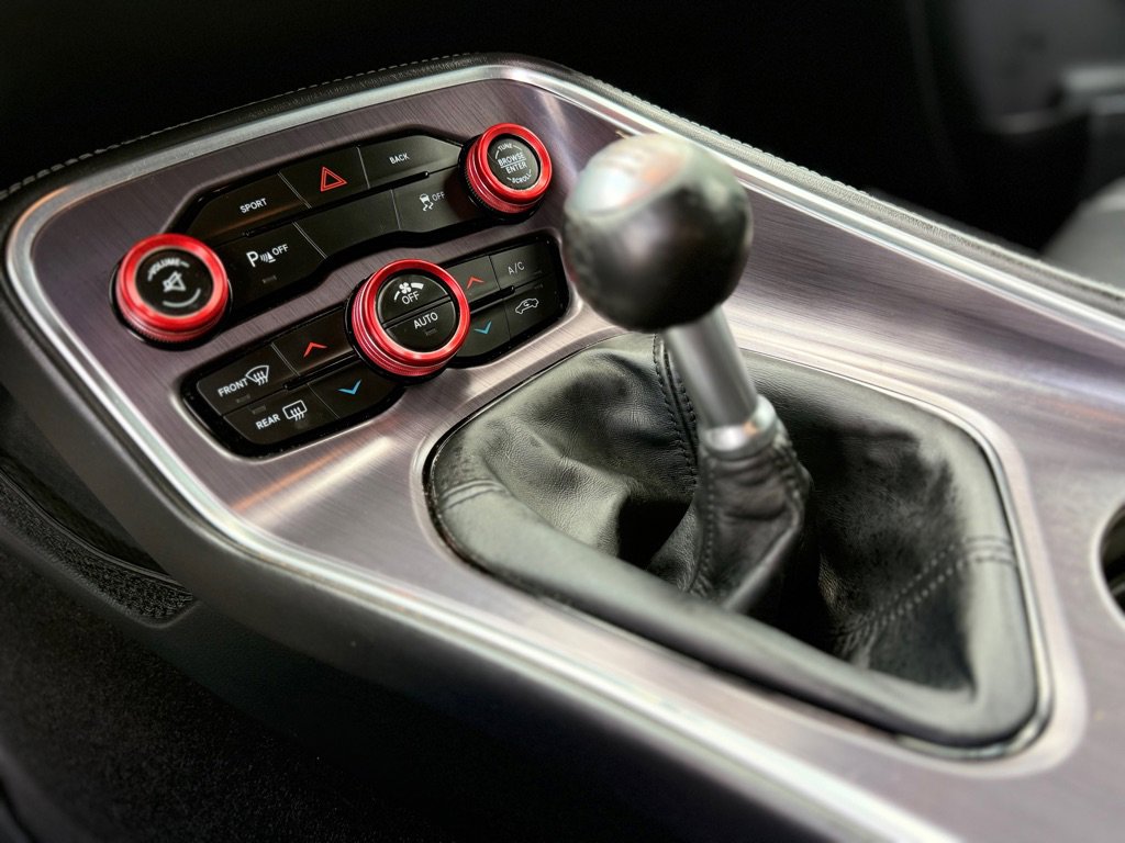 Used 2016 Dodge Challenger R/T Plus RWD image 15