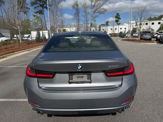 Certified 2023 BMW 330i Sedan w/ Premium Package image 6