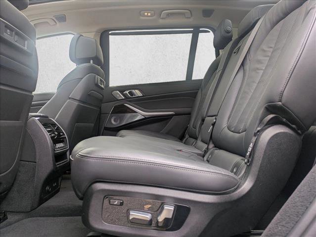 Used 2020 BMW X7 xDrive50i image 19