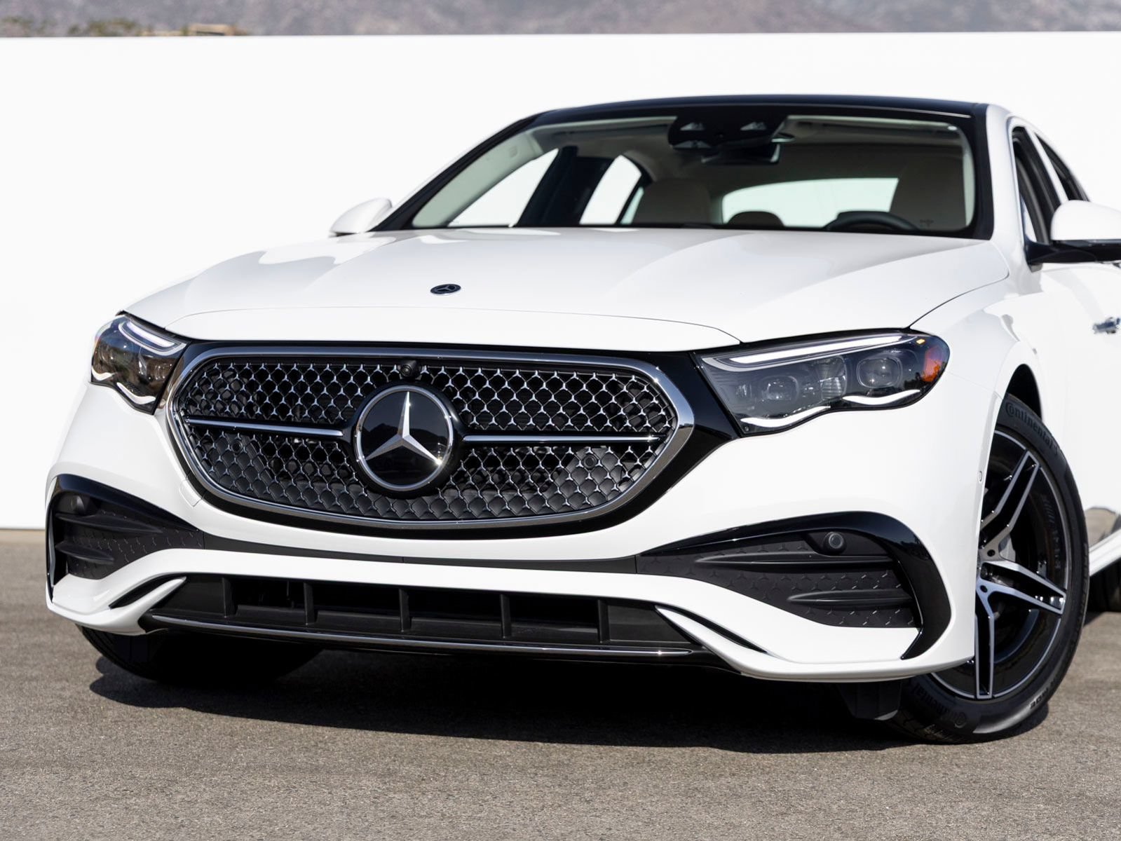 New 2027 Mercedes-Benz E 350 Sedan image 2