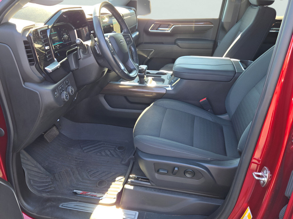 Certified 2023 Chevrolet Silverado 1500 RST AWD/4WD image 27