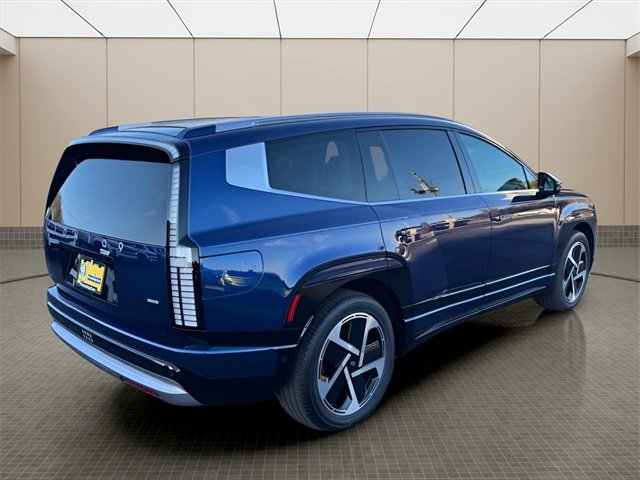 New 2026 Hyundai Ioniq 9 Limited image 3