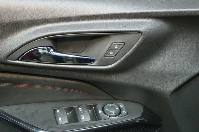 Used 2025 Chevrolet Trax RS w/ Sunroof Package FWD image 15