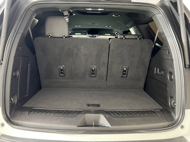 Used 2023 Chevrolet Tahoe LT w/ Luxury Package RWD image 23