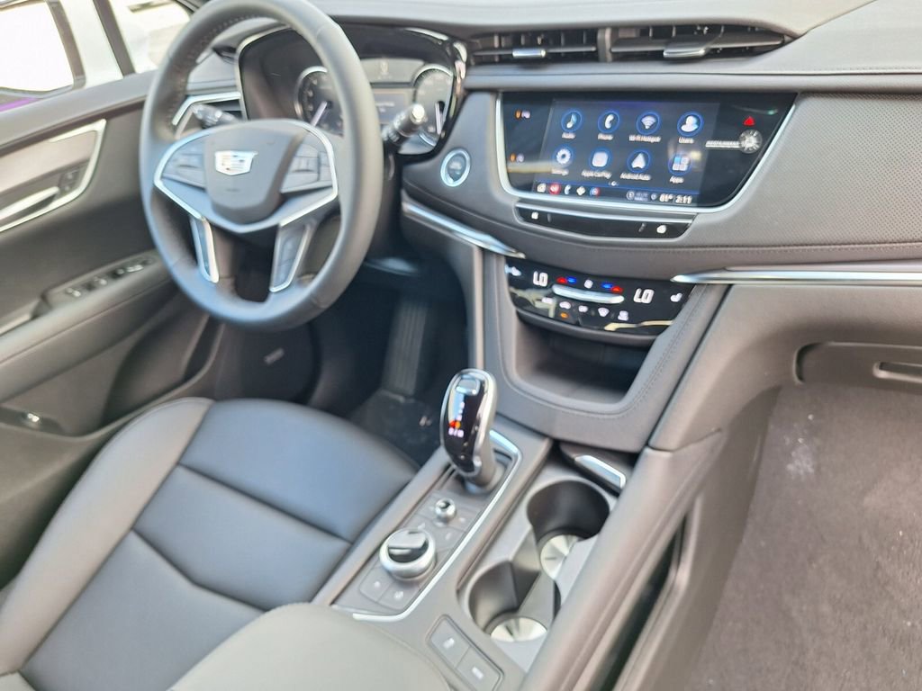 New 2026 Cadillac XT5 Luxury w/ LPO, Floor Liner Package image 25