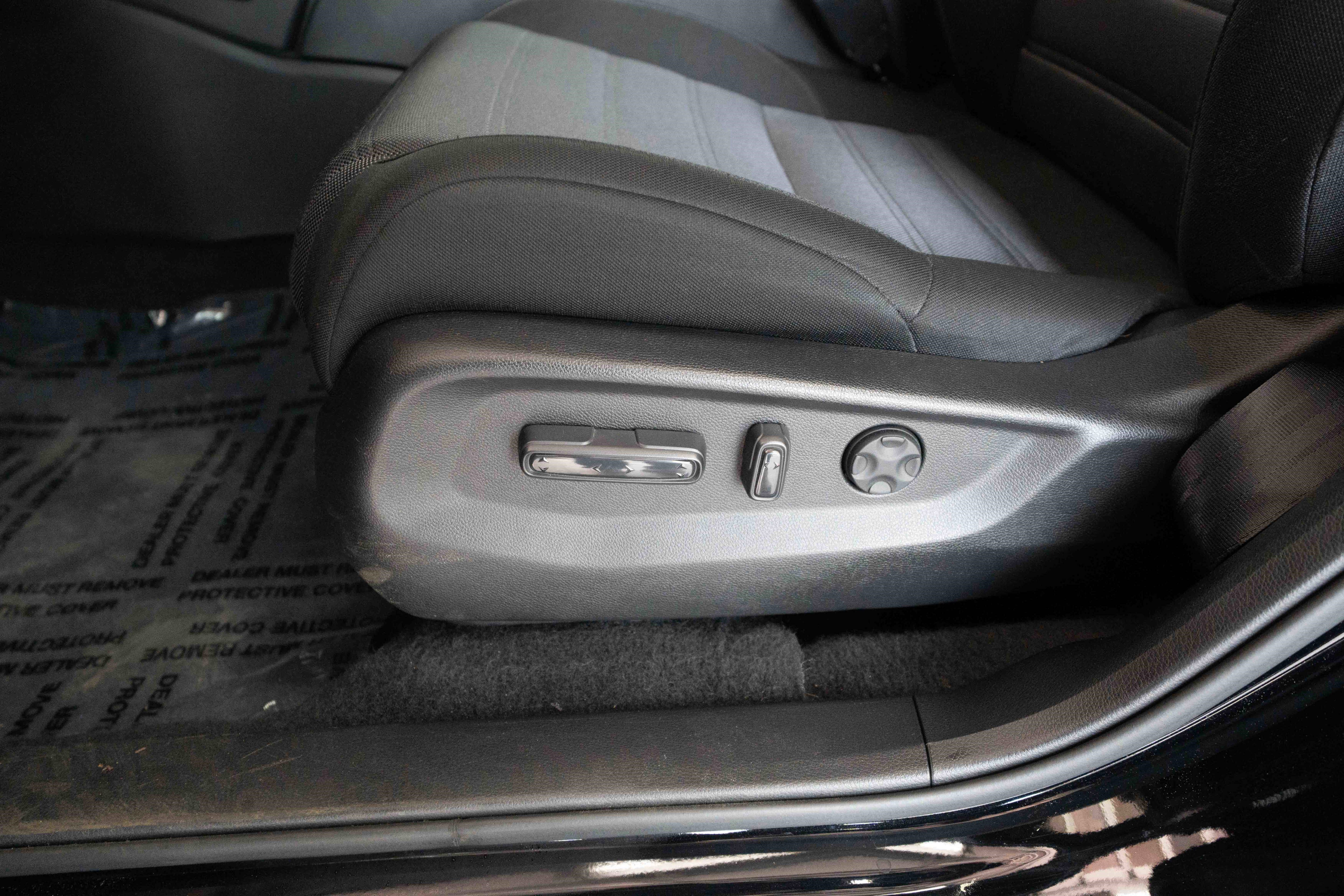 Used 2021 Honda CR-V EX image 12