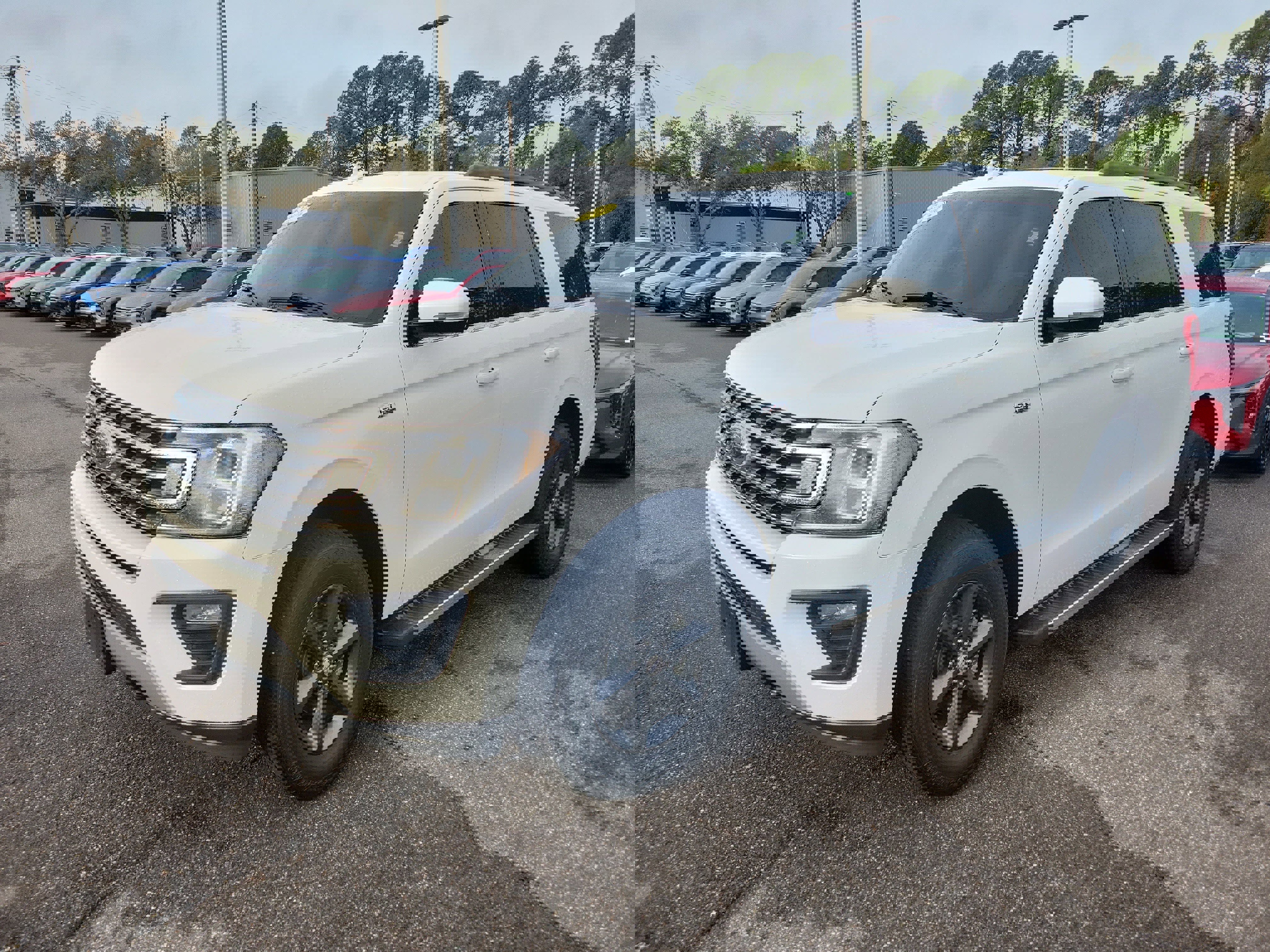 Used 2020 Ford Expedition XLT w/ FX4 Off-Road Package AWD/4WD image 3