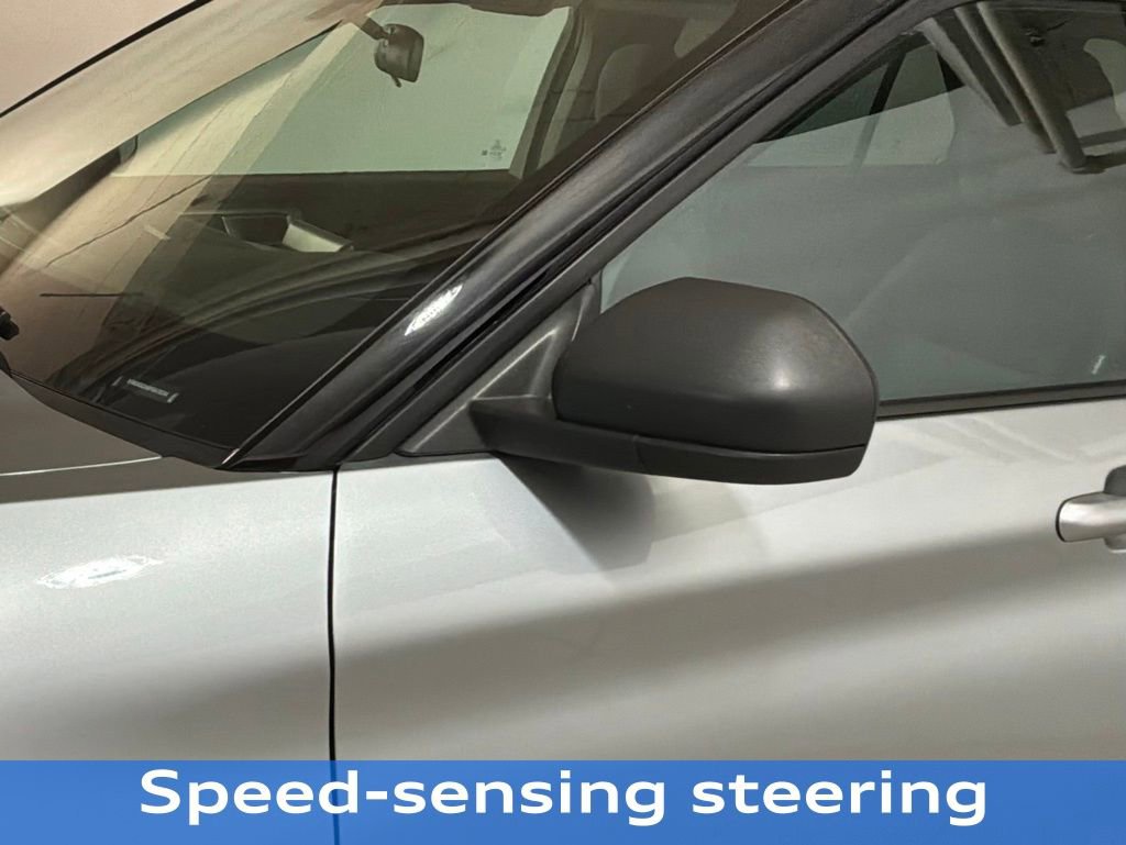 Used 2023 Ford Explorer XLT image 22