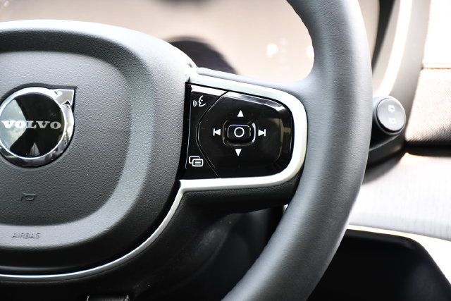 New 2026 Volvo XC90 B6 Ultra w/ Protection Package Premier AWD/4WD image 23
