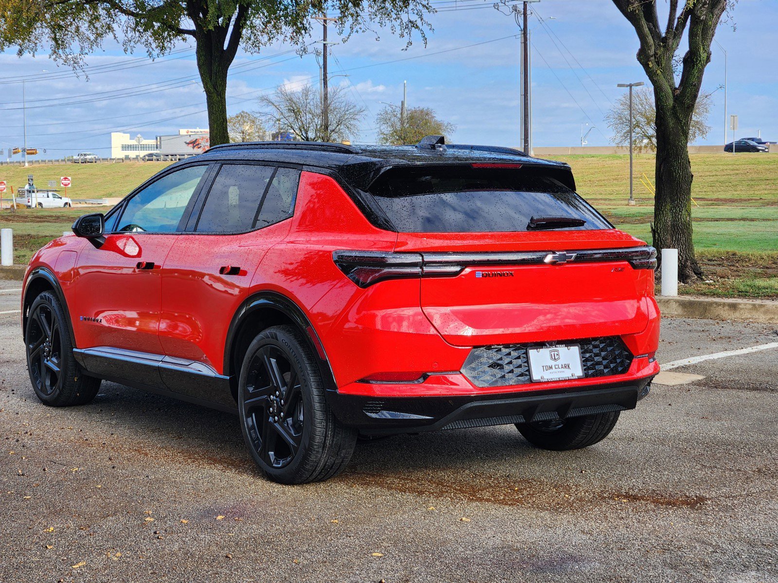 New 2026 Chevrolet Equinox EV RS image 3