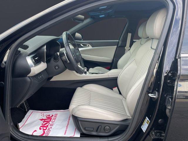 Used 2023 Genesis G70 2.0T w/ Sport Prestige Package image 9