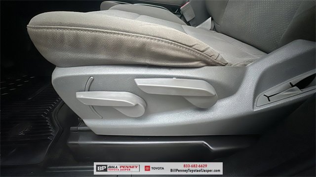 Used 2018 Chevrolet Silverado 1500 Custom w/ Custom Value Package image 15