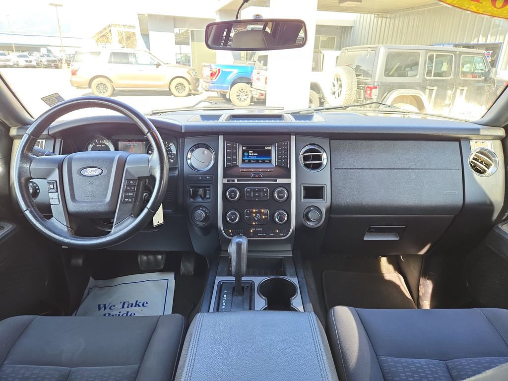 Used 2016 Ford Expedition EL XL w/ Equipment Group 101A image 19