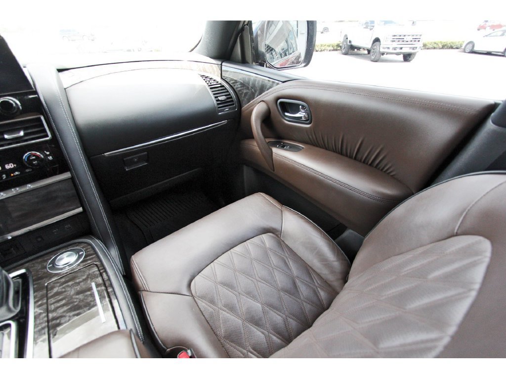 Used 2021 Nissan Armada Platinum w/ Captain's Chairs Package RWD image 11