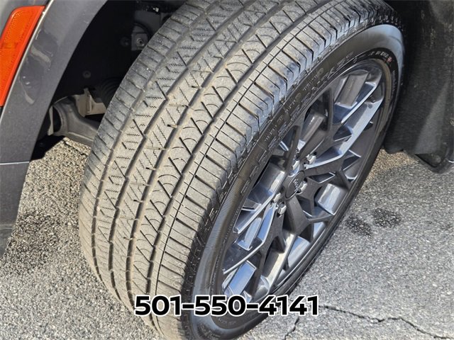 Used 2025 Jeep Grand Cherokee Summit w/ Obsidian Package image 21