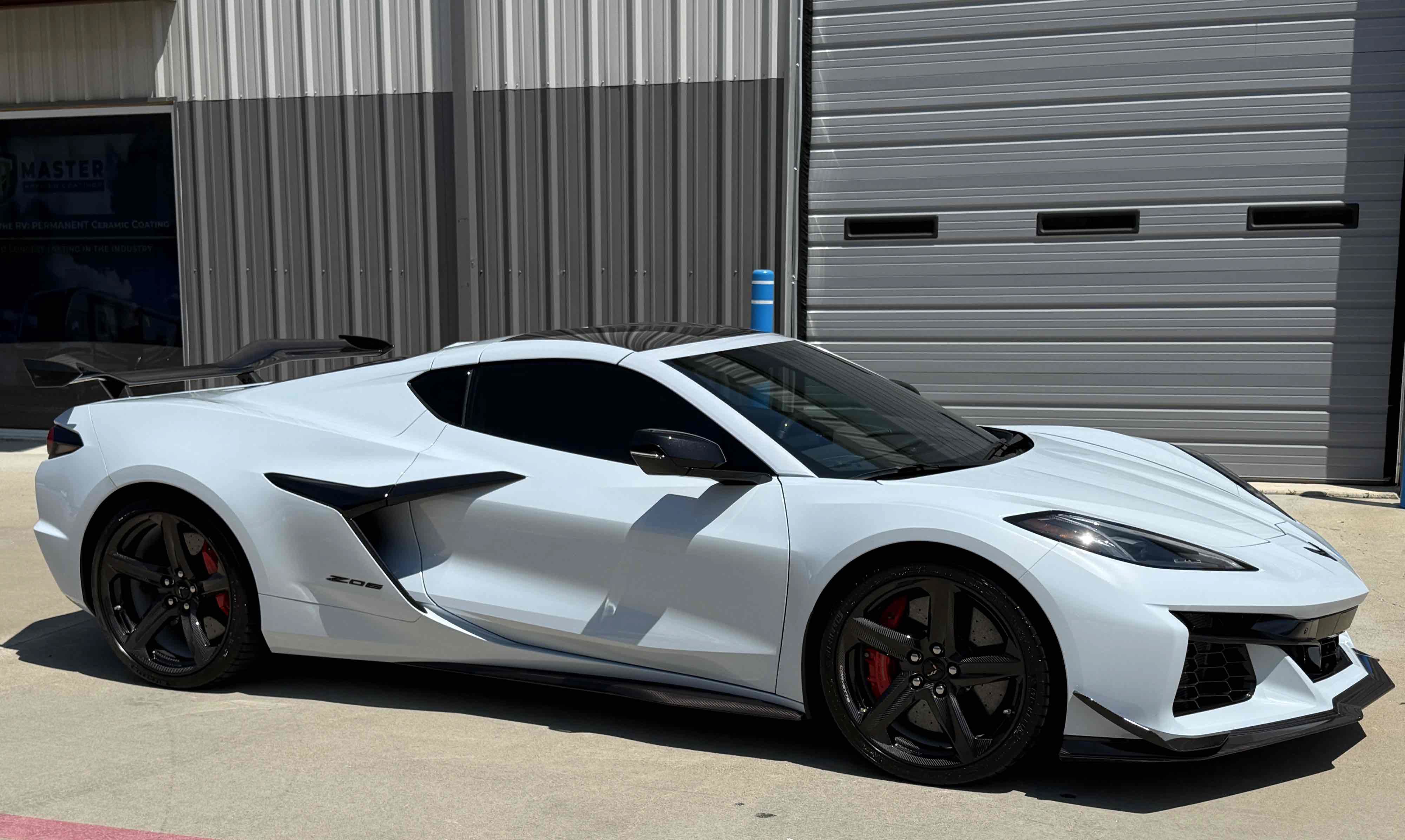 Used 2023 Chevrolet Corvette Z06 Coupe w/ 3LZ w/ Engine Appearance Package RWD image 74