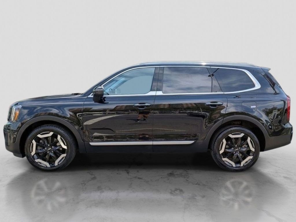 Certified 2024 Kia Telluride S w/ S Sunroof Package image 12