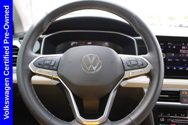 Used 2025 Volkswagen Taos SE w/ Panoramic Sunroof Package AWD/4WD image 29
