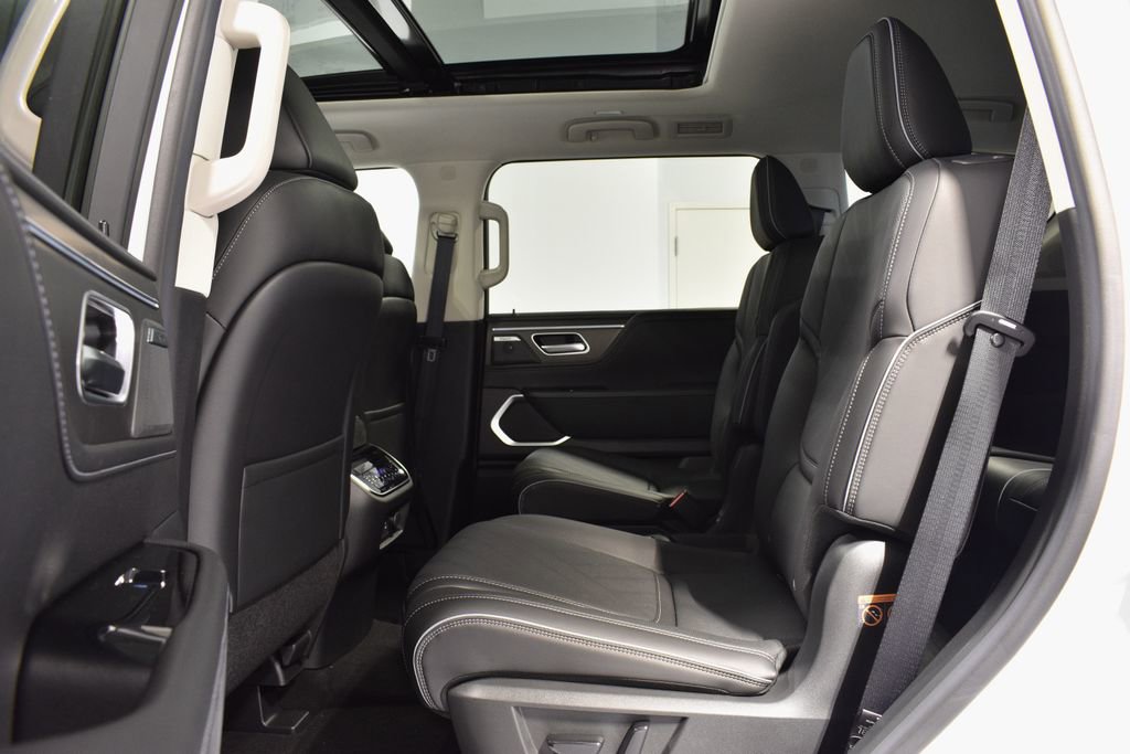 New 2026 INFINITI QX80 Luxe w/ Cargo Package image 29