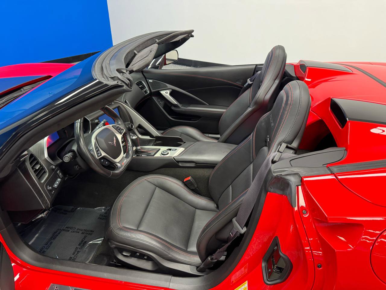 Used 2017 Chevrolet Corvette Z06 RWD image 16