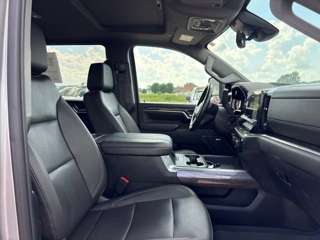 Used 2024 Chevrolet Silverado 2500 LTZ w/ LTZ Plus Package AWD/4WD image 24