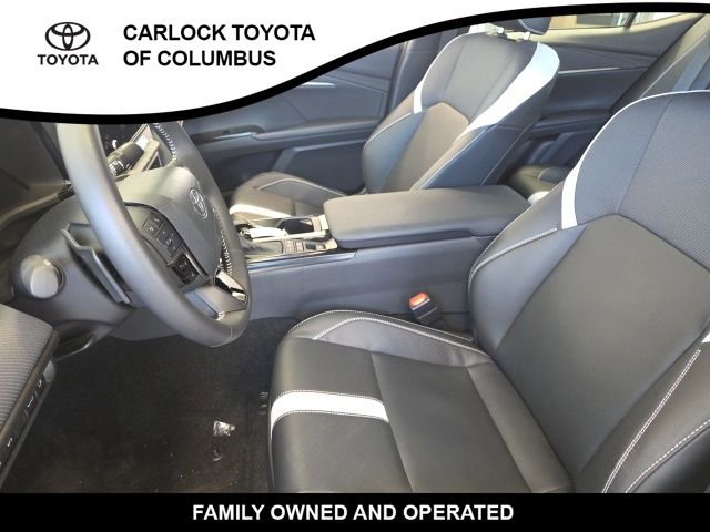 Used 2026 Toyota Camry SE image 12