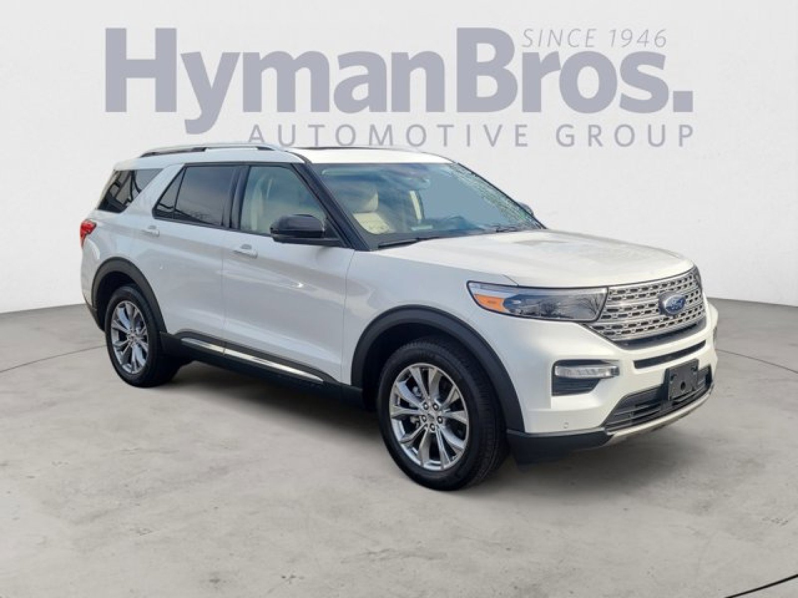 Used 2022 Ford Explorer Limited w/ Equipment Group 301A AWD/4WD image 1