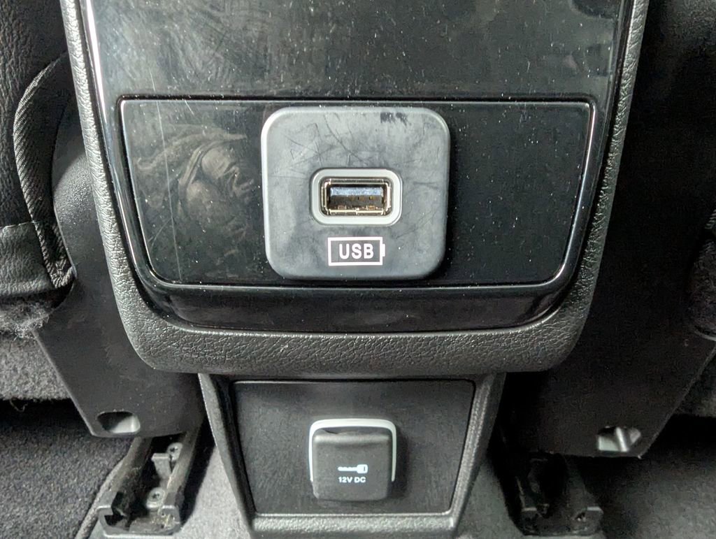 Used 2022 Jeep Compass Limited image 37