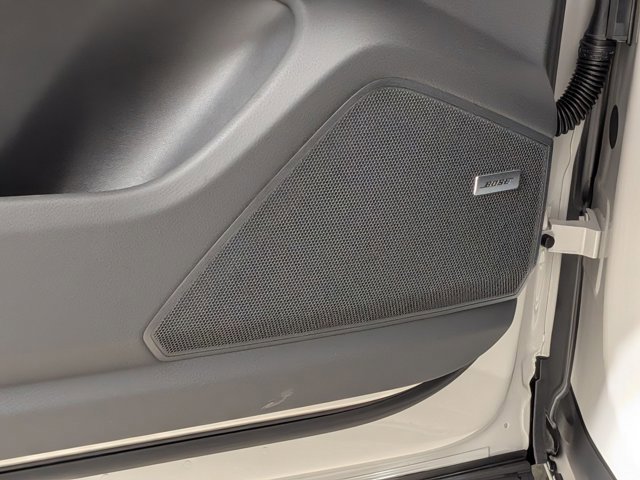 New 2026 Porsche Cayenne image 14