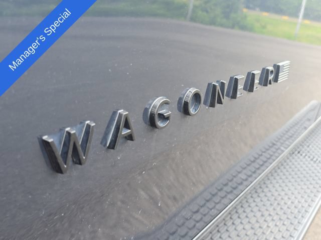 Used 2022 Jeep Wagoneer Series II AWD/4WD image 6
