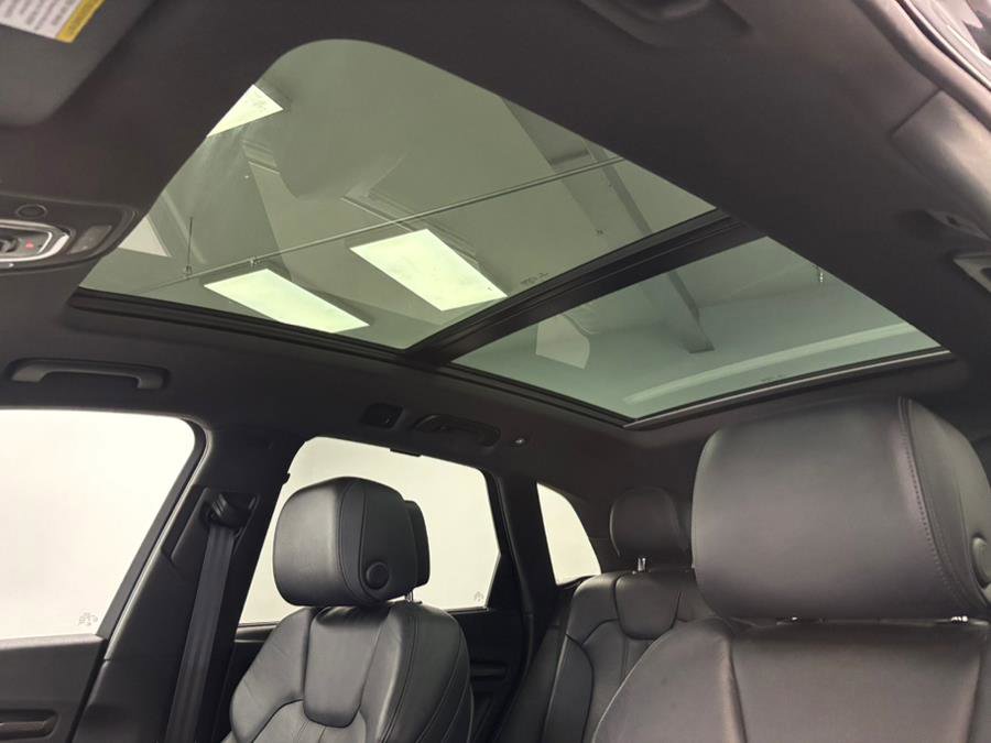 Used 2018 Audi SQ5 Premium Plus w/ Navigation Package image 40