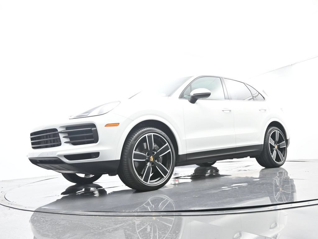 Certified 2023 Porsche Cayenne Platinum Edition AWD/4WD image 45