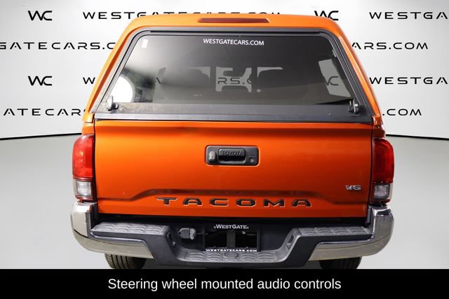 Used 2018 Toyota Tacoma SR5 RWD image 4