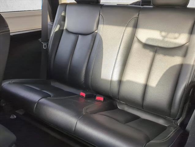 Used 2016 Jeep Wrangler Sahara w/ Connectivity Group image 22