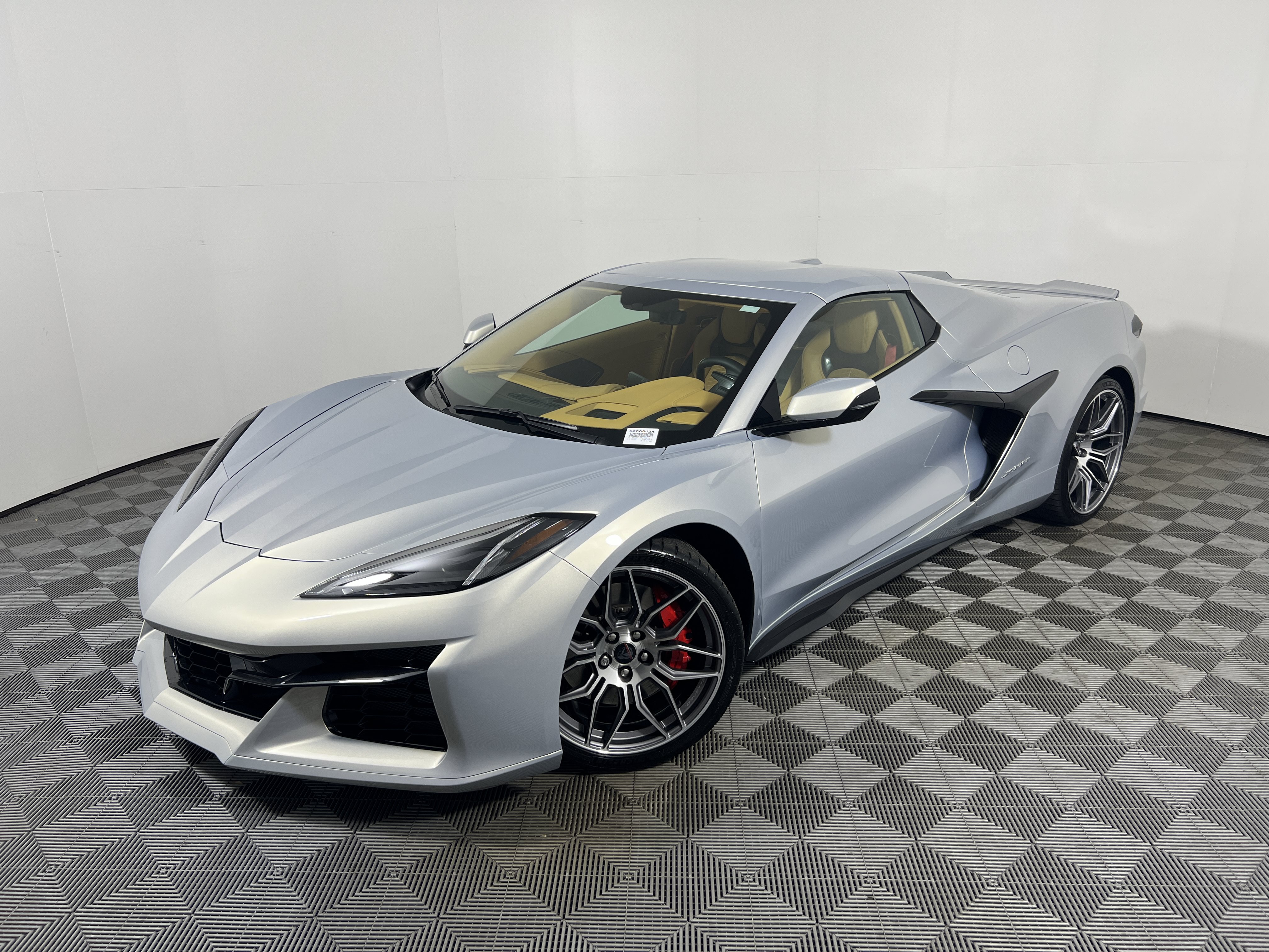 Used 2023 Chevrolet Corvette Z06 w/ Stealth Interior Trim Package RWD image 1