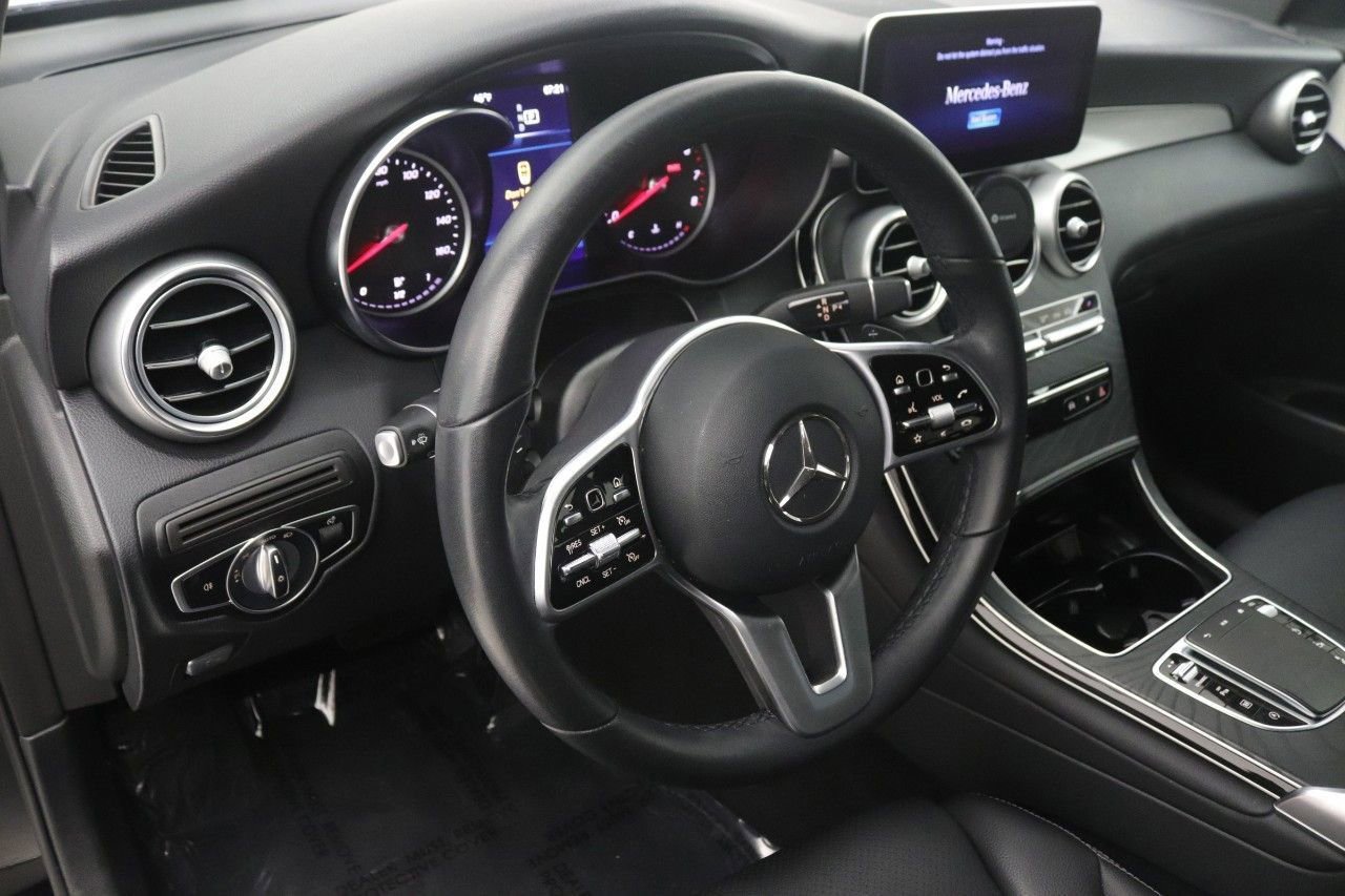 Certified 2022 Mercedes-Benz GLC 300 image 17