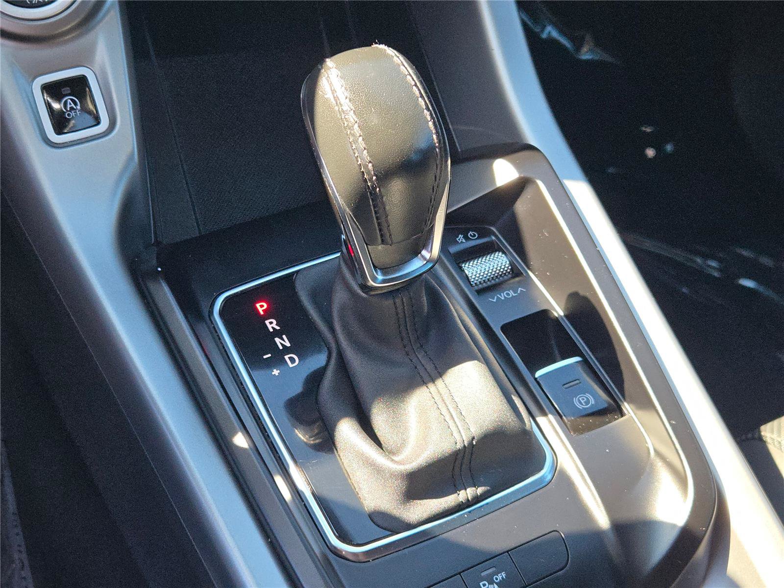 Certified 2024 Dodge Hornet GT AWD/4WD image 32
