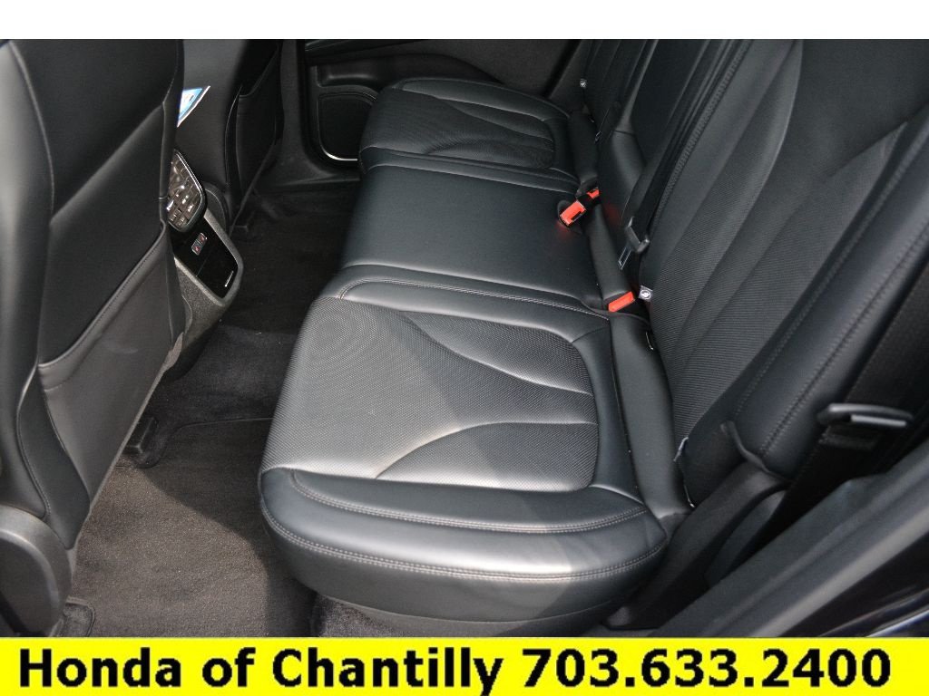 Used 2023 Lincoln Nautilus Reserve AWD/4WD image 37