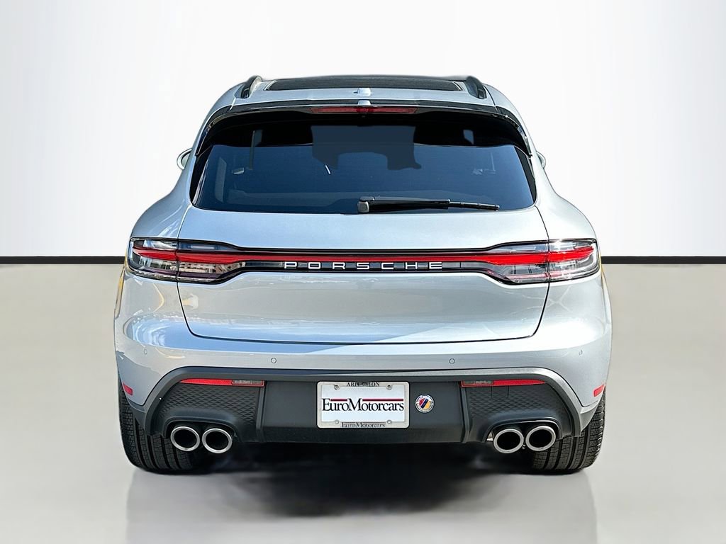 Certified 2026 Porsche Macan AWD/4WD image 10
