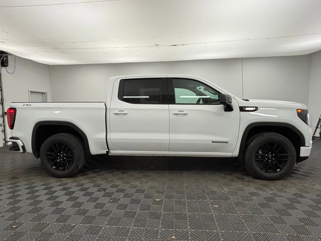 New 2026 GMC Sierra 1500 Elevation image 5