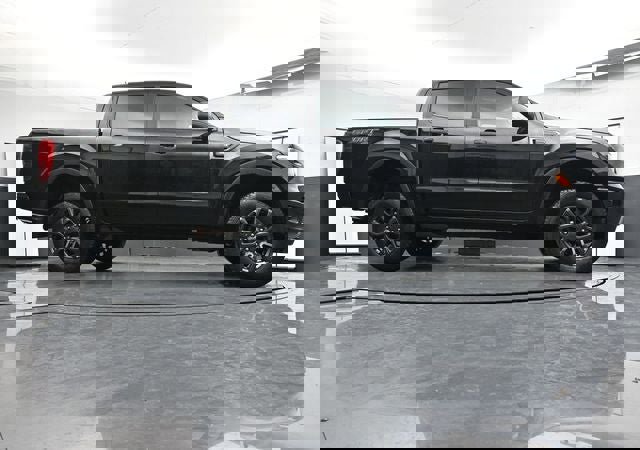Used 2023 Ford Ranger XLT w/ Equipment Group 301A Mid image 34