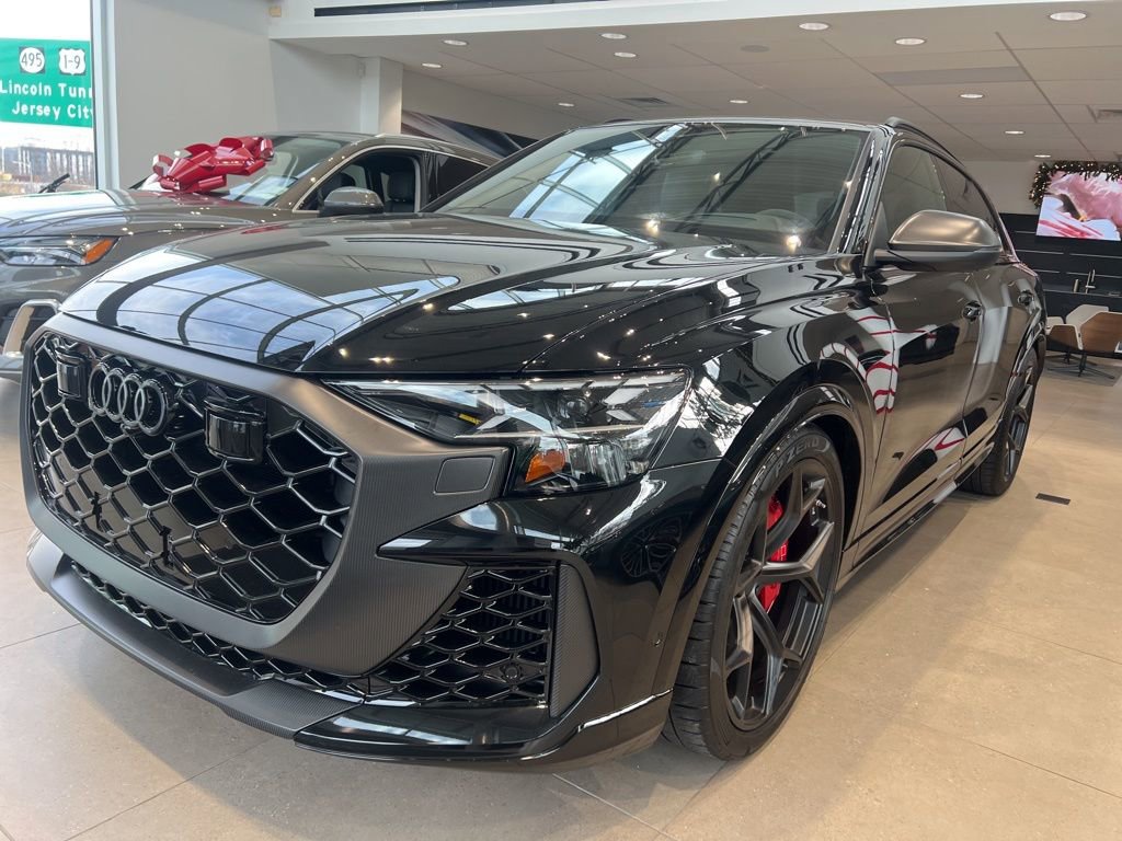 New 2026 Audi RS Q8 performance AWD/4WD image 1