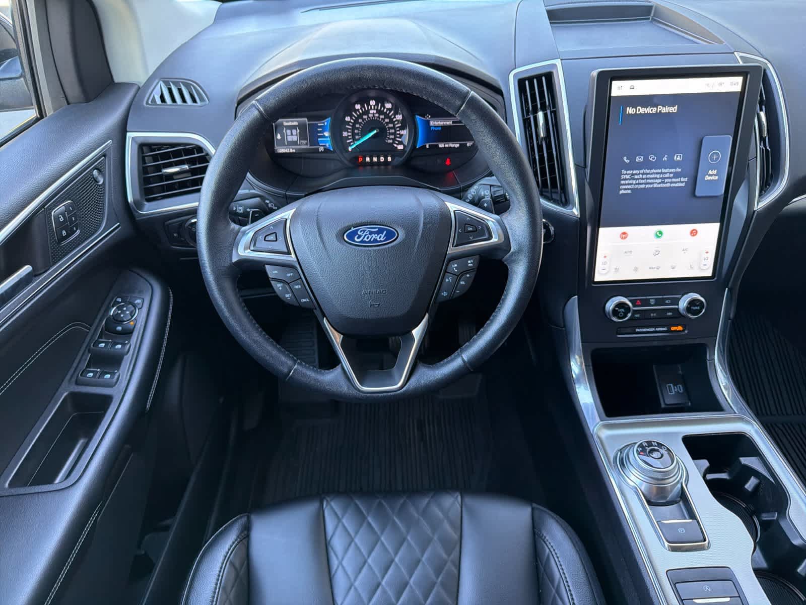 Used 2023 Ford Edge Titanium w/ Class II Trailer Tow Package AWD/4WD image 15