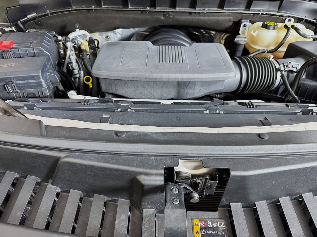 Used 2023 Chevrolet Suburban RST w/ Luxury Package image 39